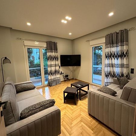 Vasilis Luxury Apartment Atene Esterno foto